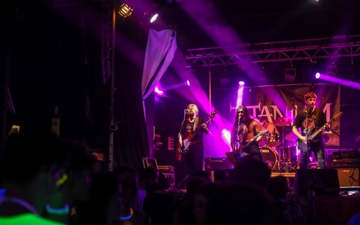 Party v Klubu OKO brodských středních škol